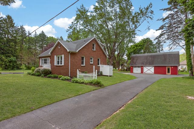 1346 W Marquette Woods Road, Lincoln Twp, MI 49085