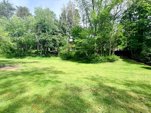 1346 W Marquette Woods Road, Lincoln Twp, MI 49085