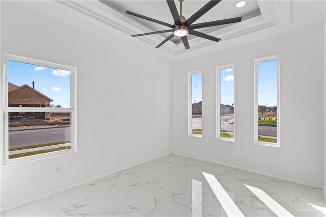 3013 N Rosalinda Street, Edinburg, TX 78542