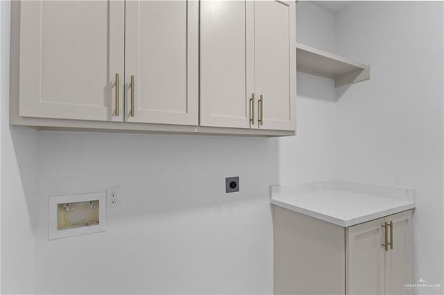 3013 N Rosalinda Street, Edinburg, TX 78542