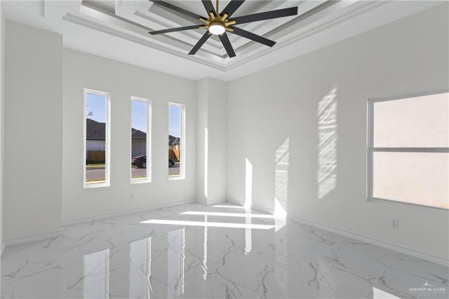 3013 N Rosalinda Street, Edinburg, TX 78542