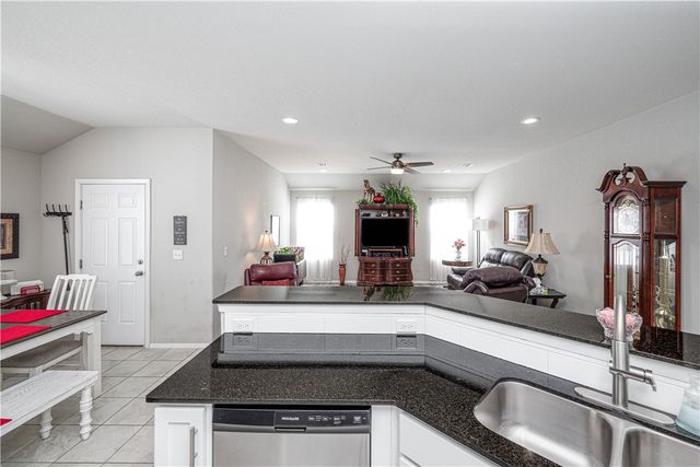 408 W Pittsfield Street, Siloam Springs, AR 72761