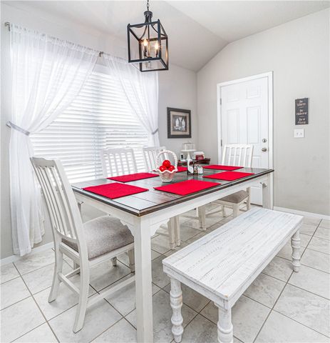 408 W Pittsfield Street, Siloam Springs, AR 72761