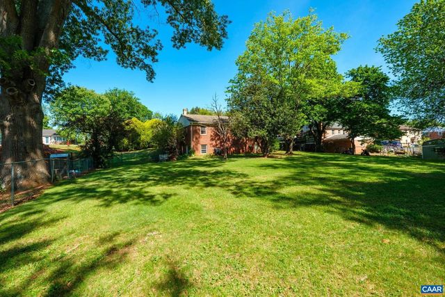 374 LOCUST LN, Ruckersville, VA 22968