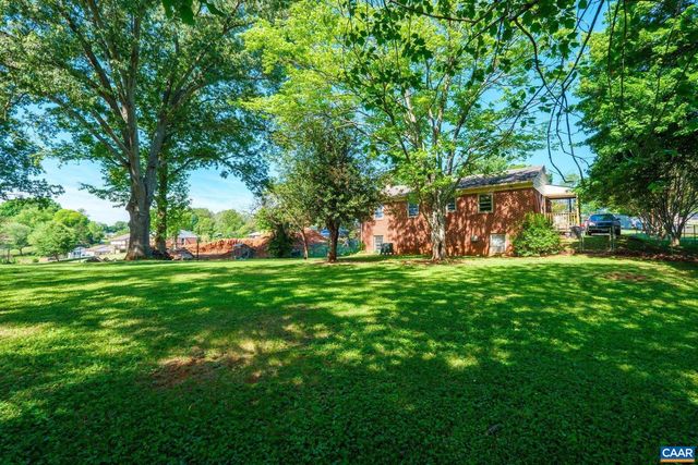 374 LOCUST LN, Ruckersville, VA 22968