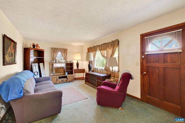 374 LOCUST LN, Ruckersville, VA 22968