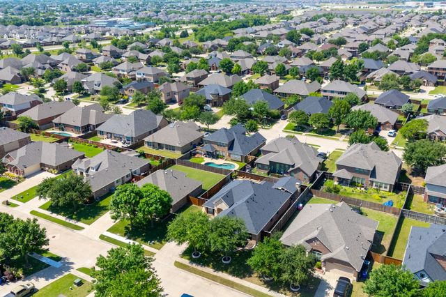 1122 Leafy Glade Road, Forney, TX 75126