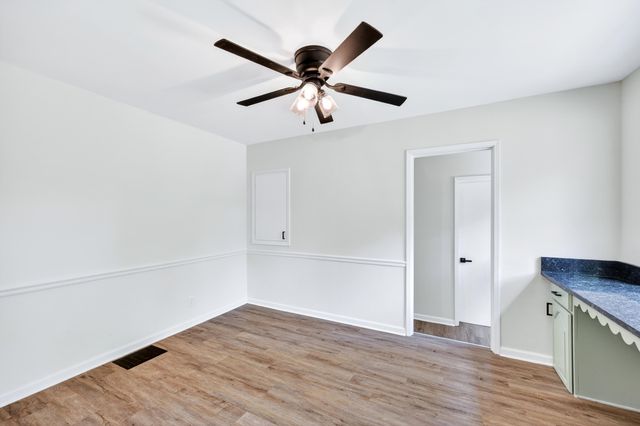 18 Lynn Street, Florence, KY 41042