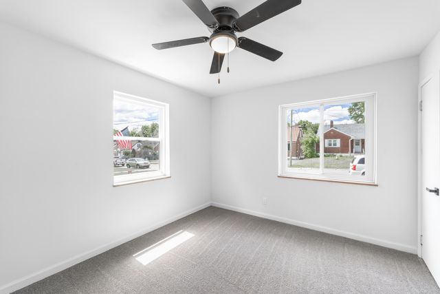 18 Lynn Street, Florence, KY 41042