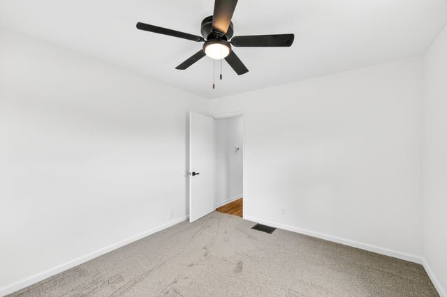 18 Lynn Street, Florence, KY 41042