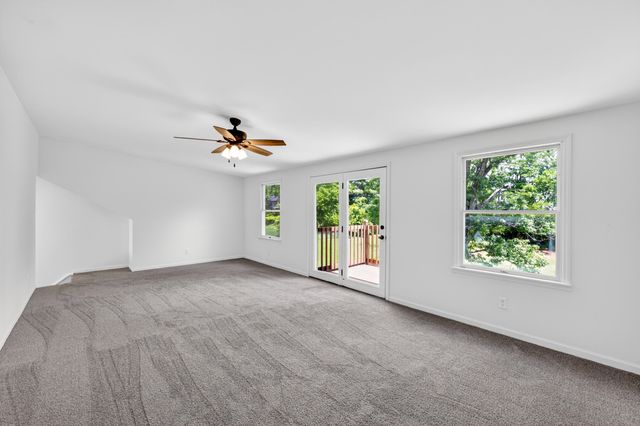 18 Lynn Street, Florence, KY 41042