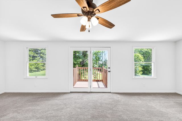 18 Lynn Street, Florence, KY 41042