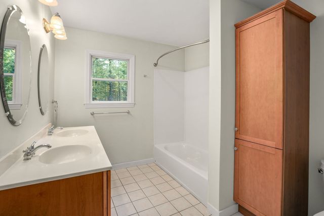 149 S. Acton, Stow, MA 01775