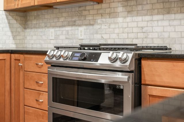149 S. Acton, Stow, MA 01775