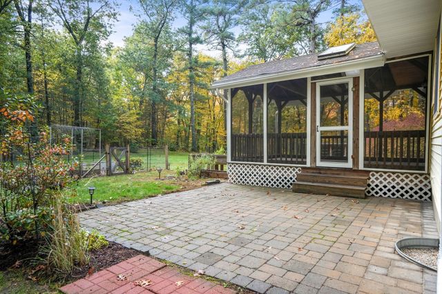149 S. Acton, Stow, MA 01775