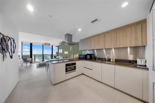 1000 Brickell Plaza 4704, Miami, FL 33131