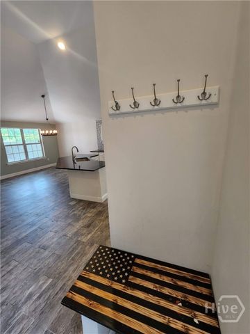 106 Meadowside Lane, Savannah, GA 31405