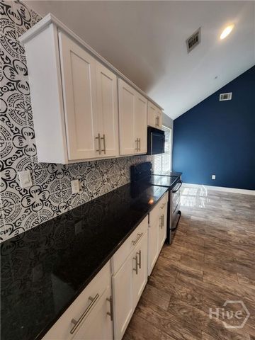 106 Meadowside Lane, Savannah, GA 31405