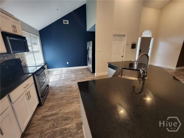 106 Meadowside Lane, Savannah, GA 31405