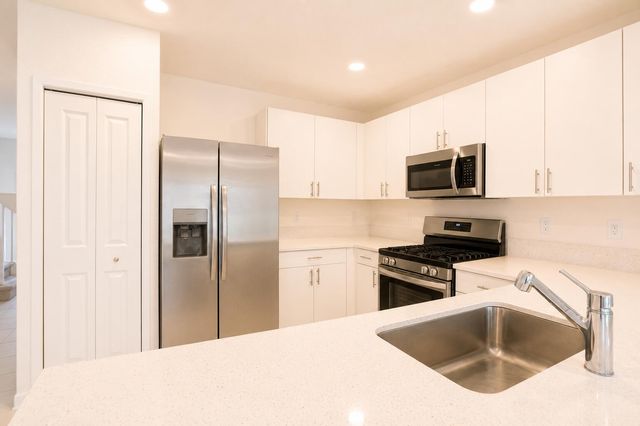 5085 SW 37th Street, West Park, FL 33023