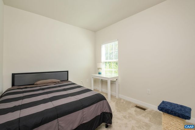 3013 SUN VALLEY DR, Charlottesville, VA 22903