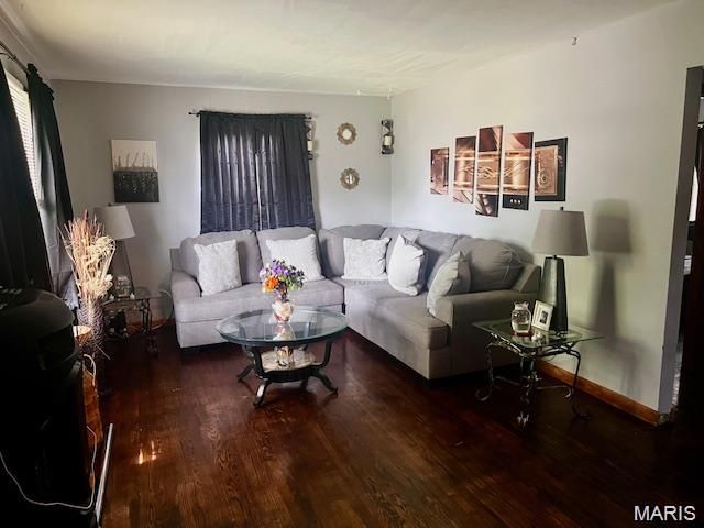 9840 Green Valley Drive, St Louis, MO 63136