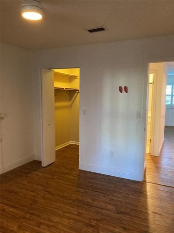 5660 80TH STREET N C101, St Petersburg, FL 33709