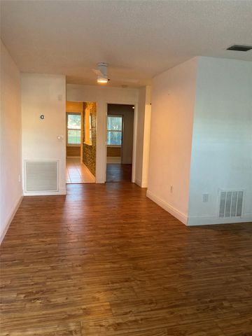 5660 80TH STREET N C101, St Petersburg, FL 33709