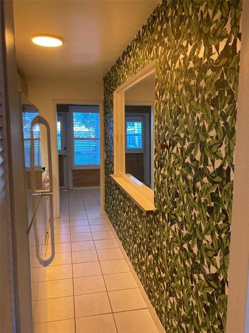 5660 80TH STREET N C101, St Petersburg, FL 33709