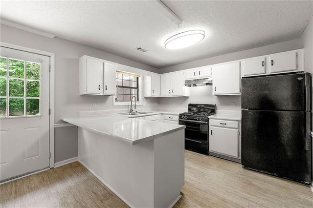 3040 SAND WEDGE Circle NW, Kennesaw, GA 30144