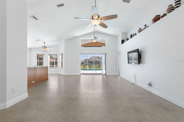 6 CROSSLEAF COURT E, Palm Coast, FL 32137