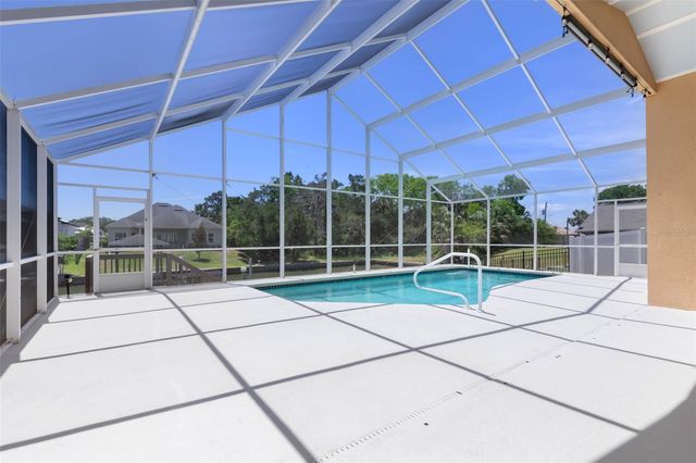 6 CROSSLEAF COURT E, Palm Coast, FL 32137