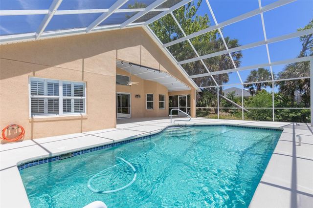 6 CROSSLEAF COURT E, Palm Coast, FL 32137