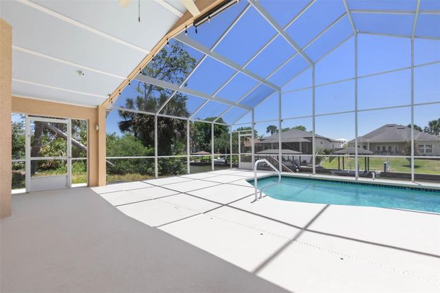 6 CROSSLEAF COURT E, Palm Coast, FL 32137