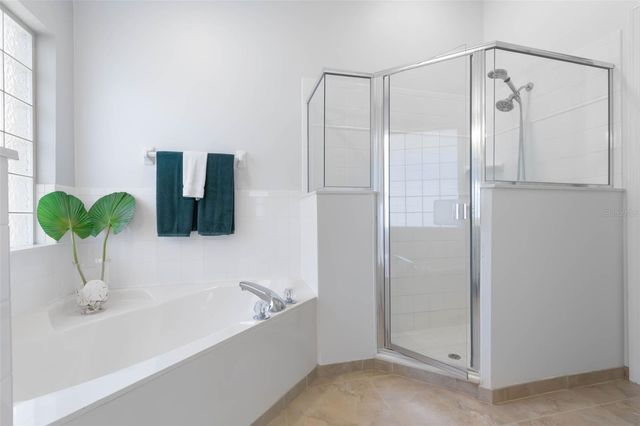 6 CROSSLEAF COURT E, Palm Coast, FL 32137