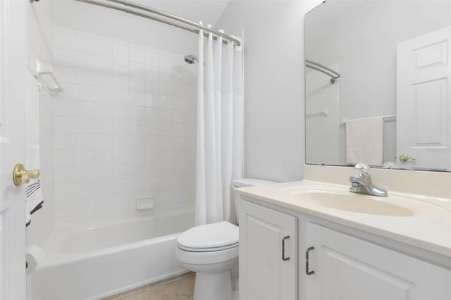 6 CROSSLEAF COURT E, Palm Coast, FL 32137