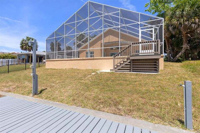 6 CROSSLEAF COURT E, Palm Coast, FL 32137