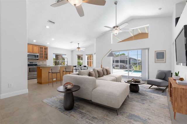 6 CROSSLEAF COURT E, Palm Coast, FL 32137