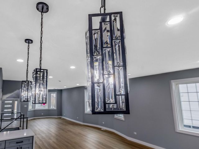 3548 Clinton Avenue, Berwyn, IL 60402