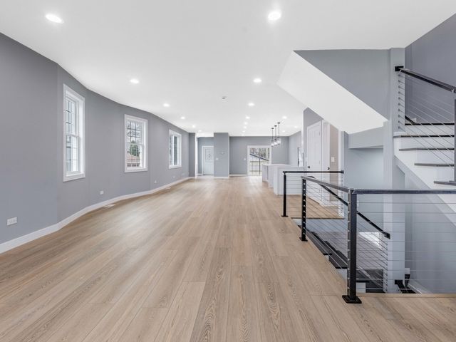 3548 Clinton Avenue, Berwyn, IL 60402