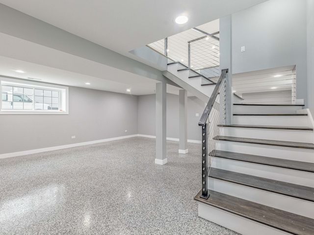 3548 Clinton Avenue, Berwyn, IL 60402