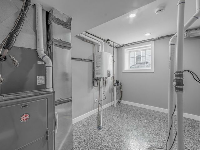 3548 Clinton Avenue, Berwyn, IL 60402