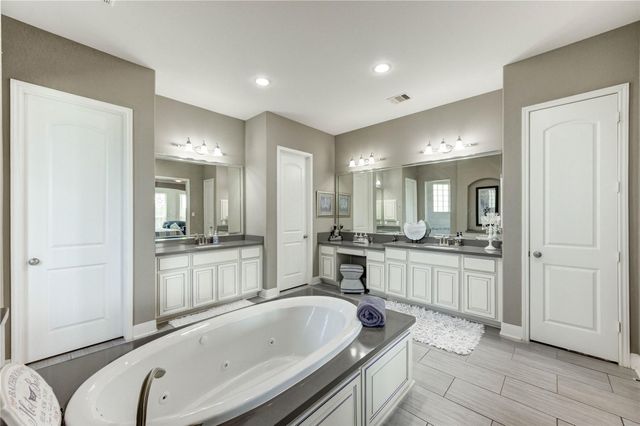 11319 Rossie Moor Lane, Richmond, TX 77407