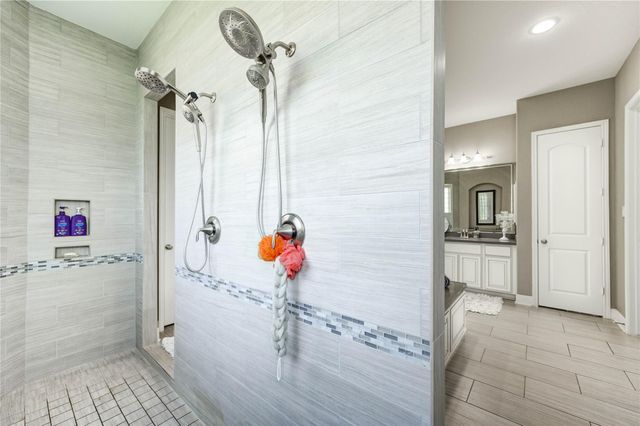 11319 Rossie Moor Lane, Richmond, TX 77407