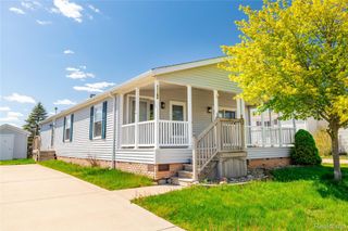 11160 Chestnut Run Court, Green Oak Township, MI 48178