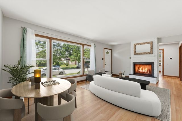 9300 Lorel Avenue, Skokie, IL 60077