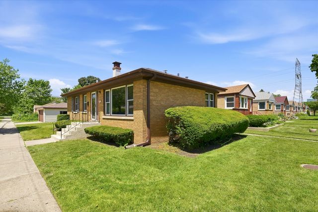 9300 Lorel Avenue, Skokie, IL 60077
