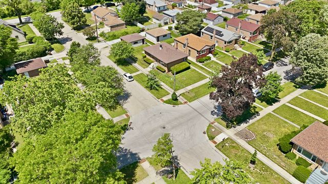 9300 Lorel Avenue, Skokie, IL 60077