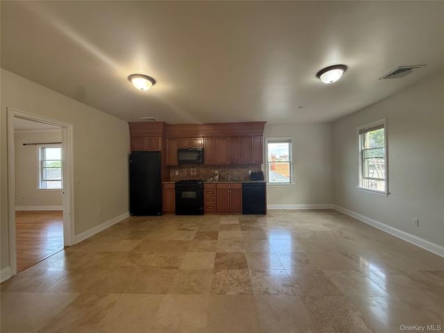 45-47 Spring Street 3C, Ossining, NY 10562