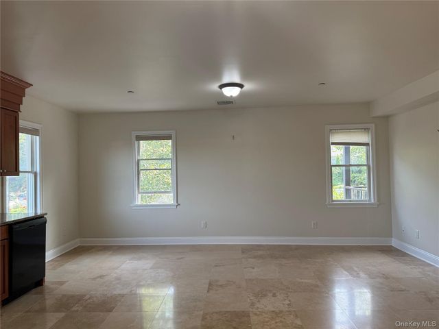 45-47 Spring Street 3C, Ossining, NY 10562